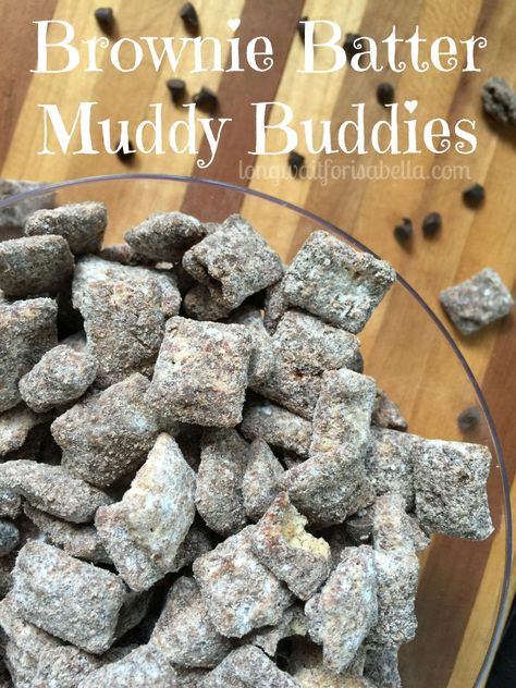 Homemade Puppy Chow, Muddy Buddy Recipe, Puppy Chow Chex Mix Recipe, Portable Dessert, Chex Mix Puppy Chow, Muddy Buddies Recipe, Muddy Buddy, Puppy Chow Recipes, Chex Mix Recipes