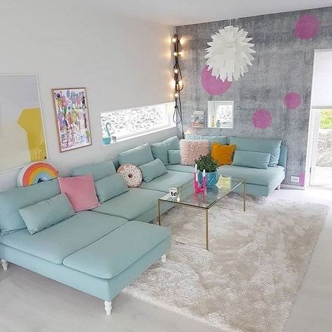 Pastel Living Room, Blue Couch, Colourful Living Room Decor, Babe Cave, Colourful Living Room, Table Styling, Room Color Schemes, Decor Home Living Room, Decor Minimalist