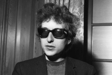 In this profile we’re going to take a look at Bob Dylan, who is of the INFP type. INFP‘s dominant and most efficient cognitive function is introverted feeling, which assesses information based on how it feels to them.Their secondary process is extraverted intuition, which perceives possibilities and is able to intuitively assess relationships between people, concepts and … Mood Design, June 21, Zodiac Sign, Two By Two, In Store, Sunglasses, Like Button, Saying Goodbye, Pinterest Likes