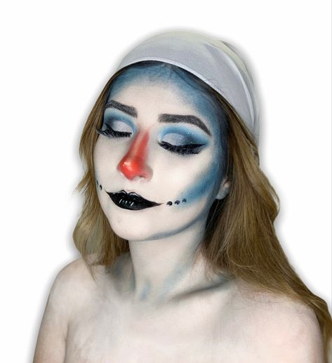 Snowman Makeup Kids, Snowman Makeup Face, Food Makeup Looks, Frosty The Snowman Makeup, Snowman Makeup Looks, Olaf Face Paint, Olaf Makeup, Snowman Fancy Dress, Snowman Makeup