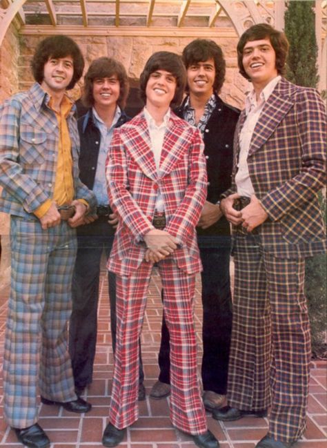 Leisure Suit: The Outfit That Defined the 1970s Men's Fashion ~ vintage everyday 1970s Mens Fashion, 1970s Men, The Osmonds, Donny Osmond, Leisure Suit, Aretha Franklin, Jane Birkin, 1970s Fashion, Glam Rock