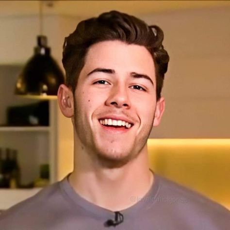 Nick Jonas Album, Jonas Brother, Male Celebs, Nick Jonas, Jonas Brothers, Single Person, Chris Evans, Disney Channel, Male Body