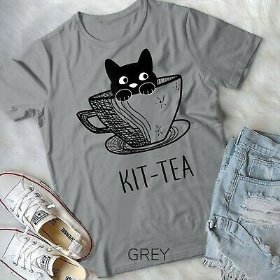 Black Cat Tee Shirts, Meow T Shirt, Tea Shirts For Women, Cat Mom Shirt Ideas, Cat T Shirts For Women, Cute Cat Shirt, Black Cat Clothes, Cute Animal Shirts, Cat T-shirts