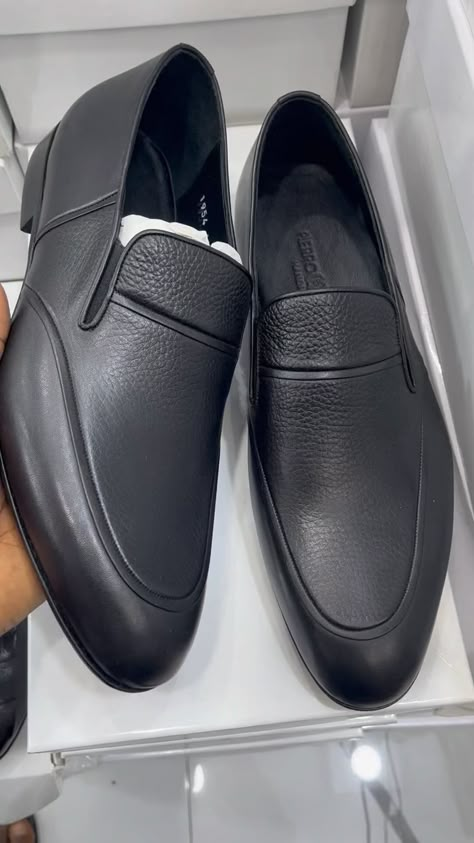 Moses black shoe | Instagram Bally Shoes Mens, Classy Boots, Monk Strap Shoes Men, Alligator Dress Shoes, Loafer Shoes For Men, Mens Sandals Fashion, Stylish Men Wear, Mens Business Shoes, Gents Shoes