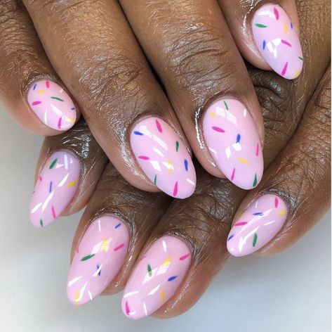 Sprinkle Nail Art, Kids Manicure Ideas, Fun Birthday Nails, Cutesy Nails, Cake Nails, Pedi Designs, Sprinkle Nails, Beginner Nail Designs