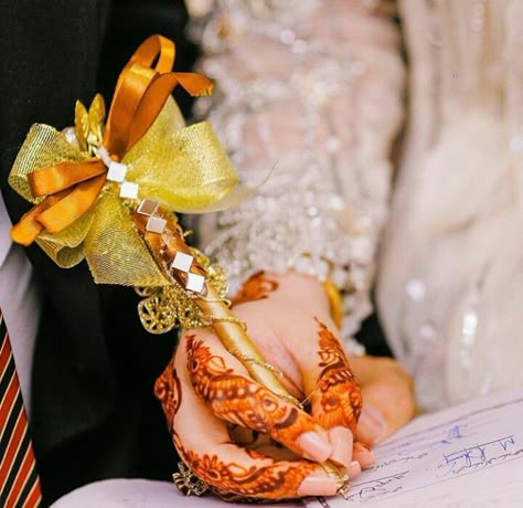 Wedding Pens Ideas, Nikah Pen Ideas, Nikkah Pen Diy, Nikkah Pen Ideas, Wedding Pen Ideas, Nikkah Pen Decoration Ideas, Nikah Pen Decoration Ideas, Nikah Accessories, Nikkah Decoration