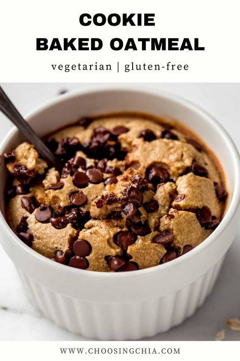 Baked Oatmeal Chocolate Chip Breakfast Cups, Skinnytaste Baked Oatmeal, Chocolate Chip Cookie Baked Oatmeal, Baked Oatmeal In A Mug, Oatmeal Mug Cookie, Chocolate Chip Oatmeal Bake, Baked Oats Low Calorie, Baked Chocolate Chip Oatmeal, Low Calorie Baked Oats