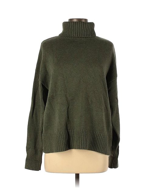 Gap Turtleneck Sweater Size: Medium Tops - used. No Fabric Content, Solid | Gap Turtleneck Sweater: Green Solid Tops - Size Medium Green Turtleneck Outfit, Green Turtleneck Sweater, Green Turtleneck, Turtleneck Outfit, Green Turtle, Rachel Green, Green Outfit, Green Sweater, Solid Tops