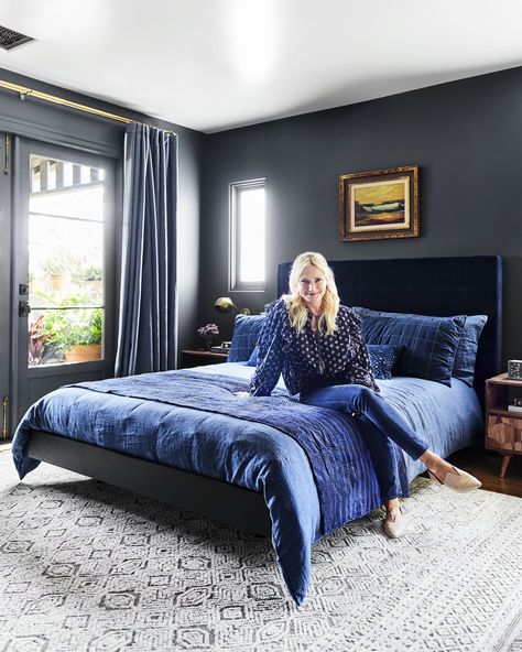 Emily Henderson master bedroom ideas #homedecor #style #interiordesign Navy Upholstered Bed, Moody Bedroom Ideas, Gray Bedroom Walls, Navy Bedrooms, Dark Blue Bedrooms, Blue Headboard, Navy Bedding, Blue Bed, Moody Bedroom