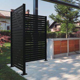 Partion Wall, Screen Deck, Outdoor Privacy Panels, Privacy Ideas, Garden Vertical, Deck Privacy, Decorative Screen Panels, Privacy Wall, Garden Layouts