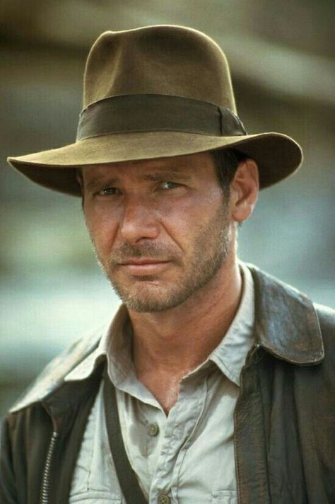 Harrison Ford Indiana Jones, Sam Elliot, Top 10 Actors, Indiana Jones Films, Blue Harvest, Male Portraits, Classy People, Lost Ark, Septième Art