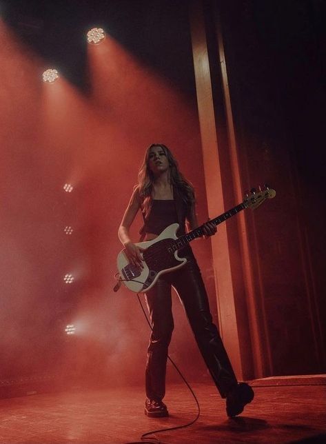 Girl Bassist Aesthetic, Girl Bassist, Blair Aesthetic, Female Rockstar Aesthetic, Rockstar Girlfriend, Rockstar Aesthetic, Bass Guitarist, Rockstar Gf, Rocker Girl