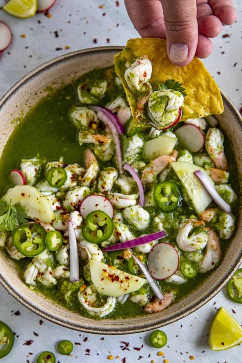 Aguachile Recipe, Mexican Ceviche, Mexican Seafood, Plats Healthy, Ceviche Recipe, Shrimp Ceviche, One Pot Dinners, Breakfast And Brunch, Mexican Cooking