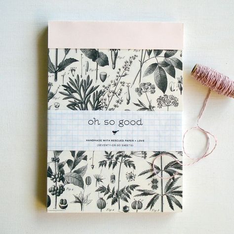 Stationary Packaging, Floral Notebook, Pretty Stationery, Book Editorial, I Like That, Stationery Inspiration, New Paper, Paper Floral, A Notebook