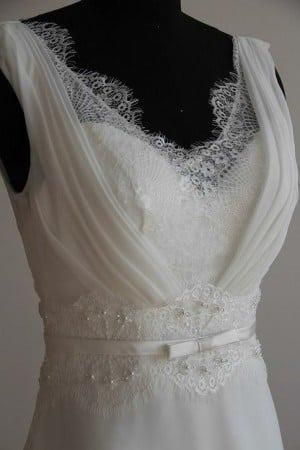 Style #BA05-close Romantic Lace Wedding Dress Vintage, Wedding Dress Train Bustle, Wedding Dress Bodice, Unusual Dresses, Romantic Wedding Style, Plain Wedding Dress, Plus Size Brides, Jewel Dress, Dress Alterations