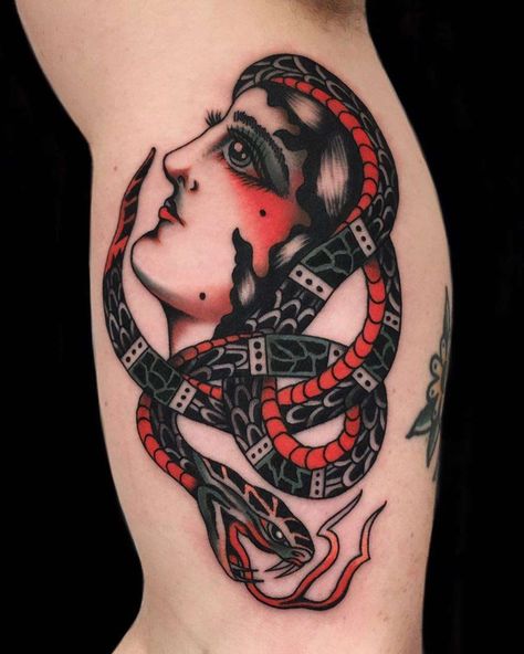 Chingy Fringe Woman And Dragon, Traditional Tattoo Girls, Dragon Lady, Tattoo Apprenticeship, Traditional Style Tattoo, Wicked Tattoos, Traditional Tattoo Sleeve, Gemini Tattoo, Traditional Tattoo Art