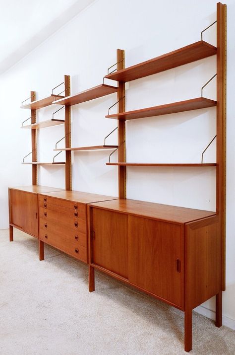 Listed on VNTG.com: Scandinavian Modern Shelf Unit by Hansen & Guldborg, 1960s | #vntg #vintage Twin Slot Shelving, Mid Century Modern Shelving Unit, Scandinavian Shelf, Mid Century Shelves, Slot Shelving, Scandinavian Storage, Mid Century Shelf, Scandinavian Shelves, Vintage Scandinavian Furniture