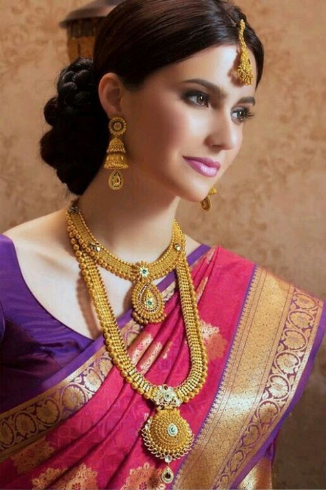 Gold Haram, Indian Bridal Jewellery, Gold Bridal Jewellery Sets, Wedding Jewellery Collection, Indian Woman, Indian Jewellery Design, Pearl Jewelry Necklace, South Indian Jewellery, Indian Wedding Jewelry