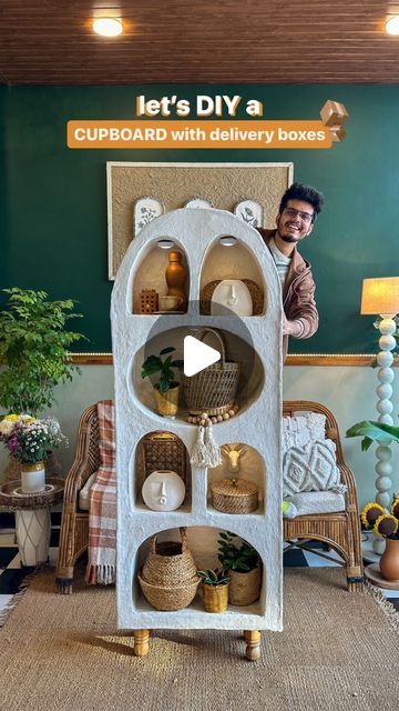 ABHINAV YADAV on Instagram: "कबाड़ and Bard helped me do a jugaad DIY 👨‍🎨 which sounded thoda impractical on paper first but when I got down to working, the cupboard came out beautifully well 🤩 That’s why second opinions zaroori hote hai and who better than BARD - bard.google.com @googleindia Ask him anything, anywhere with a picture, voice, text - it assists you like a true frand (try karna zaroor 🙌🏻) Here are all details for the CUP-BARD diy - ➡️ Use thick carton boxes (atleast 4 ply or more) for the base. Size aap small bhi bana sakte ho for your first attempt and shelves ke liye go for rounds & curves in different sizes. ➡️ Jigsaw cutter will give you neat edges and gets the cutting job done easily in minutes. But if you don’t have it, use a fresh knife. For adding depth in sh Boho Cupboard Ideas, Cardboard Recycle Ideas, Cupboard Ideas For Small Bedroom, Cupboard Decorating Ideas Diy, Diy Cupboard Shelves, Diy From Cardboard Boxes, Paper Mache Shelves, Diy With Cardboard Boxes Craft Ideas, Carton Box Diy Decoration