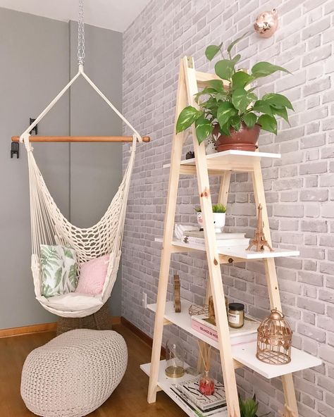 Earthy Home Decor, Earthy Home, Dekorasi Kamar Tidur, White Brick, Macrame Decor, Room Decor Bedroom Teenage, Home Design Decor, Balcony Decor, Room Inspiration Bedroom