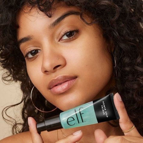 A gel-based makeup primer to not only hydrate your skin but also act like a magnet for your makeup to apply smoothly and stay on your face. If there's one thing to know about E.l.f., it's that their primers are top-tier and give more expensive ones a run for their money. Elf Primer, Ideal Makeup, Target Beauty, Gel Primer, Mens Hair Colour, Facial Mist, Face Hydration, Skin Care Solutions, Makeup Primer