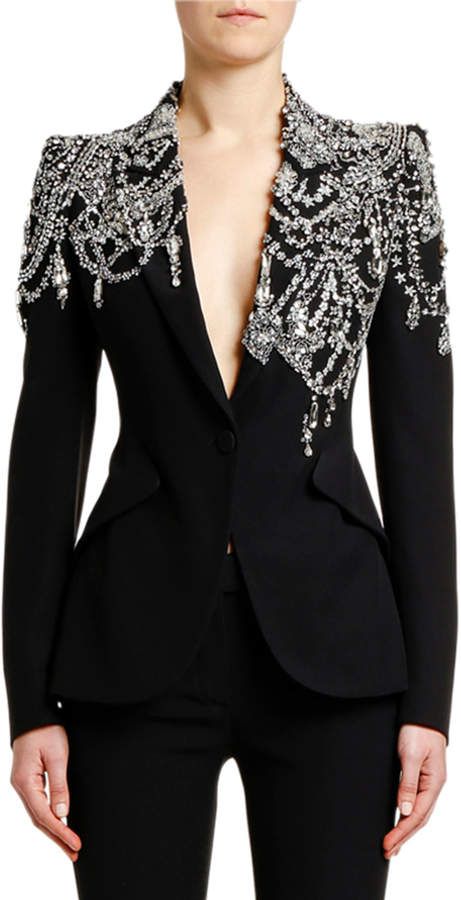 Alexander Mcqueen Crystal-Embellished Jersey Blazer Jacket Mode Glamour, Couture Mode, Modieuze Outfits, Black Suit, Casual Blazer, Looks Chic, 여자 패션, Mode Inspiration, Fesyen Wanita