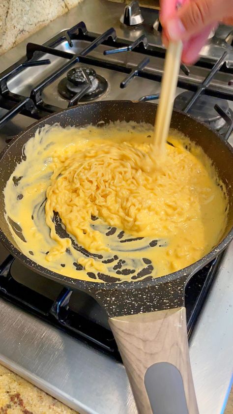 How to Make Cheese Ramen Noodles: TikTok's Favorite Recipe Ramen Noodles Cheese, Sticky Ramen Noodles, Ramen Noodle Mac And Cheese, Cheesy Samyang Noodles, Cheesy Shin Ramyun, Ramen Recipes Cheese, Cheese Roman Noodles, Creamy Roman Noodles, Noodle Recipes Cheesy