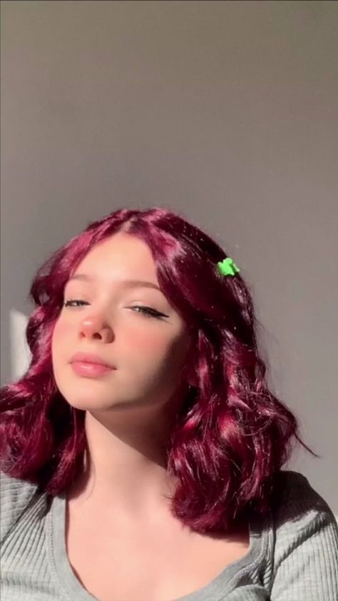 Maroon Pink Hair, Pomegranate Hair Color, Pink Burgundy Hair, Short Dark Pink Hair, Cherry Coke Hair Color Curly, Pinky Red Hair, Berry Hair Color, Dark Magenta Hair, Cherry Pink Hair