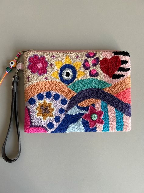 Tufted Purse, Tufting Bag, Punch Needle Clutch, Embroidered Clutch Bag, Wedding Bags, Punch Needle Patterns, Embroidered Clutch, Unique Gifts For Mom, Handmade Clutch