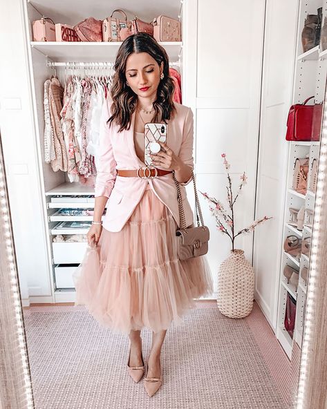 Pink Tulle Skirt Outfit, Style A Tulle Skirt, Tulle Skirt Outfits Casual, Pink Skirt Outfits, Tutu Skirt Outfit, Tulle Outfit, Tulle Skirts Outfit, Rok Tutu, Rok Outfit