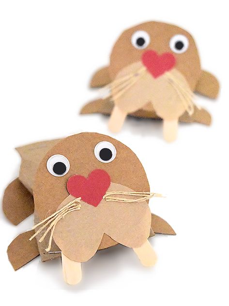 Cardboard Roll Walrus Craft #winter #walrus #hearts #cardboardrollcraft #kidscraft #kidcrafts Walrus Crafts, Walrus Craft, Snow Craft, Winter Homeschool, Arctic Animals Crafts, Animals Crafts, Snow Crafts, Cardboard Rolls, Letter Crafts