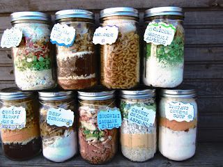 Homestead Survival: Dry Pre Measured Food Storage Meals In Jar Recipes - Big List Meals In Jars, Mason Jar Soup, Mason Jar Mixes, Complete Meals, Dry Soup Mix, Homemade Dry Mixes, Soup In A Jar, Mason Jar Meals, Snacks Saludables