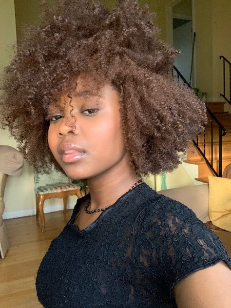 Cinnamon Natural Hair, Chestnut Brown 4c Hair, Brown 4c Hair Black Women, Chocolate Brown Hair Dye Black Women, Twa Hair Color Ideas Dark Skin, Dark Brown Natural Hair Black Women, Brown Hair Black Women Natural, Light Brown 4c Hair, Honey Brown Afro