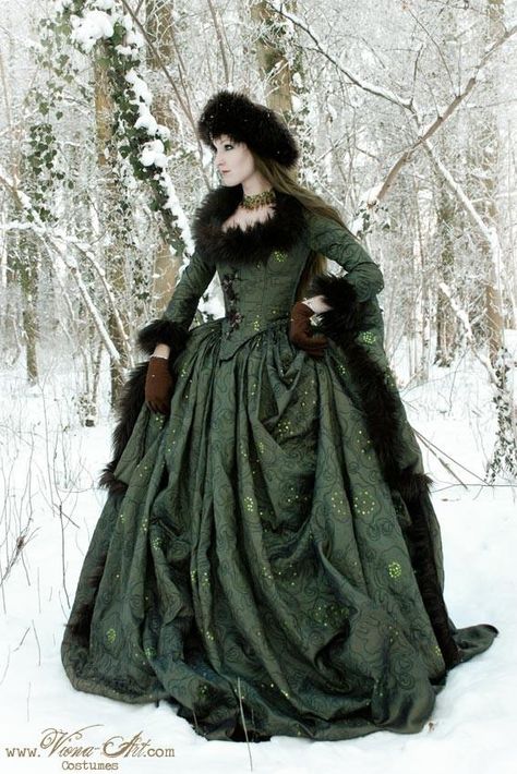 Russian court gown repinned by www.treenabean.etsy.com Witch Cloak, Court Gown, Baroque Dress, Royalty Dress, Lord John, Historical Dress, Diesel Punk, Medieval Dress, Vintage Gowns