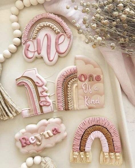 Rainbow Boho First Birthday, Boho 1st Birthday Cookies, Isn’t She Wonderful 1st Birthday Cake, Boho Rainbow Cookies First Birthday, Boho First Birthday Cookies, Isn’t She Onederful Birthday Cookies, Boho Rainbow Birthday Party Decorations, Onederful Cookies, Boho Rainbow Cookies