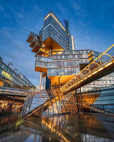 The Nord LB building in Hannover, Germany during the blue hour Fairytale Photoshoot, Hannover Germany, The Blue Hour, Photoshoot Backdrops, Germany Photography, Lower Saxony, Frank Gehry, Glass Print, Blue Hour