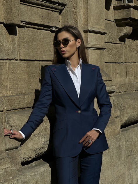 Dark Blue Suit For Women, Blue Suit Women Outfit, Clothes Classic Style, Blue Black Suit, Blue Suit Outfit, Formal Suits For Women, Neutral Color Outfits, Blue Shirt Women, Feel Everything