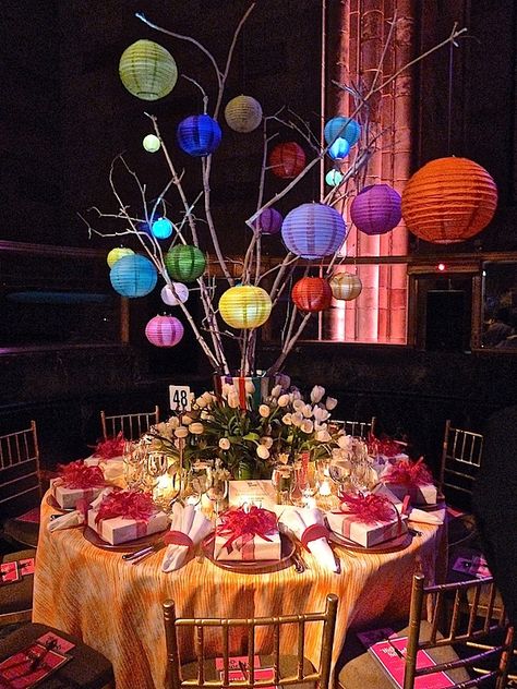 Chinese Centerpieces, Chinese Party, Asian Party, Spring Entertaining, Gala Ideas, Lenox Hill, Lantern Centerpieces, Chinese Paper, Table Styling