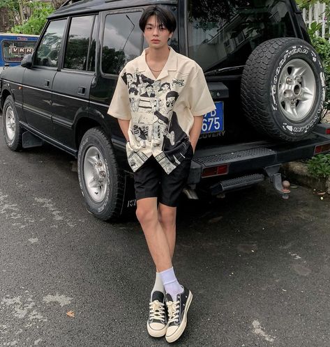 Kpop Summer Outfits Men, Summer Aesthetic Fits Men, Aesthetic Outfit Men Summer, Boys Casual Outfits Summer, Male Outfit Ideas Summer, Teenager Boys Outfits, Casual Summer Outfits Men Street Style, Outfits Aesthetic Men Summer, Aesthetic Mens Outfits Summer