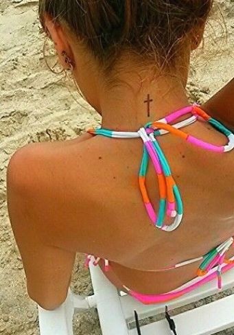 Back Of Neck Tattoos For Women, Christian Cross Tattoos, Cross Tattoo Neck, Beachy Tattoos, Tattoo On The Back, Small Cross Tattoos, Simple Cross Tattoo, Small Cross Tattoo, Verse Tattoos