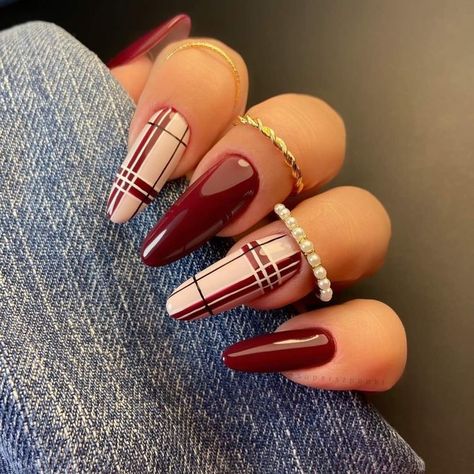 Burberry Nails Design, Flannel Nails, Burberry Nails, Plaid Nail Designs, November Nail Designs, Plaid Nail Art, November Nails, Plaid Nails, Fancy Nails Designs