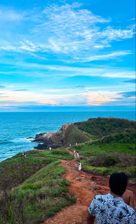 Punta cometa Oaxaca Mexico Lifestyle, Outfit Trip, Mexican Summer, Mexico Trip, Mexico Travel, Travel Stories, Travel Dreams, Golf Courses, Places To Go