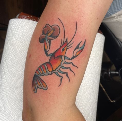 Lobster Tattoo, Temple Tattoo, Traditional Tattoo Inspiration, Autumn Tattoo, Optical Illusion Tattoo, C Tattoo, Stomach Tattoos, Traditional Tattoo Art, Snake Tattoo