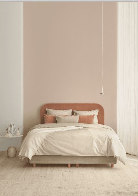 Calming Bedroom Colors, Minimal Bedroom, Calming Bedroom, Velvet Headboard, Bedroom Color Schemes, Summer Home Decor, Neutral Decor, Pink Walls, Bedroom Styles