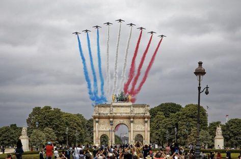 Dive into the heart of French culture with our ultimate guide on How to Celebrate Bastille Day in Paris! Discover the best fireworks spots, traditional French foods to enjoy, and local events that bring the city to life. Perfect for those who want to experience a truly spectacular July 14th in the City of Lights. Save this pin for a colorful and unforgettable celebration! Storming Of The Bastille, Paris Bastille, French Foods, Best Fireworks, French Summer, Paris Travel Tips, Day In Paris, Things To Do In Paris, Paris Summer