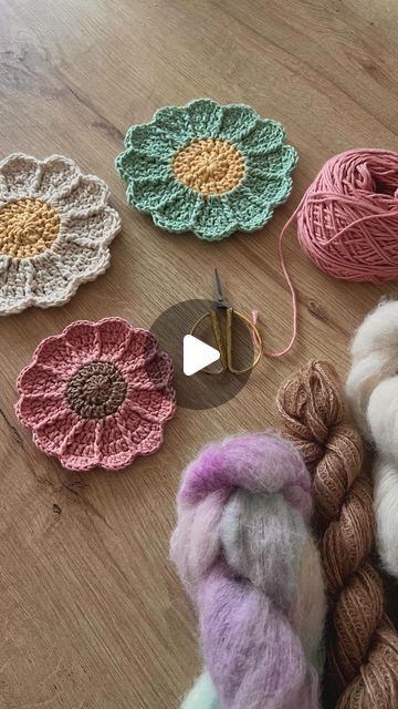 Crochet Flower Tutorial Video, Flor Crochet, Tutorial Crochet, Crochet Flower Tutorial, August 19, Flower Tutorial, Crochet Tutorial, Crochet Flowers, Video Tutorial