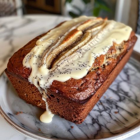 Cream Cheese Banana Bread, French Toast Muffins, Longhorn Steakhouse, Chocolate Poke Cake, How To Store Bread, Moist Banana Bread, Bombe Recipe, Recipes Sweet, Pudding Cake