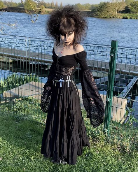 Mopey Goth Fashion, Mopey Goth Outfits, Black Trad Goth, Goth Dress Outfit, Goth Fairy Outfit, Trad Goth Outfit, Weezer Concert, Goth Summer Outfits, Tropical Goth