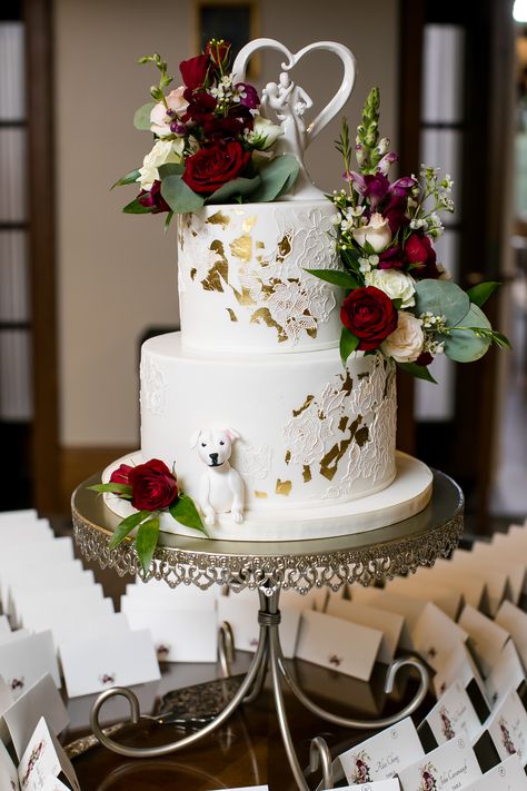 Maroon And White Wedding Cake, Wedding Cake With Dog, Cake With Dog, Wedding Cakes Dog, Wedding Cakes Maroon, Fondant Dog, Dog Peeking, Winter Wedding Cake, Lace Wedding Cake