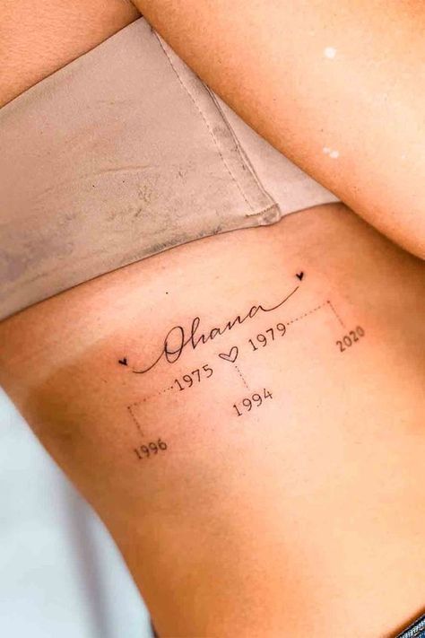 Word Search Tattoo Ideas, Tattoo Ideas For Moms, Tattoos For Moms, Name Tattoos For Moms, Tato Minimal, Mom Tattoo Designs, Tattoos With Kids Names, Mommy Tattoos, Mother Tattoos